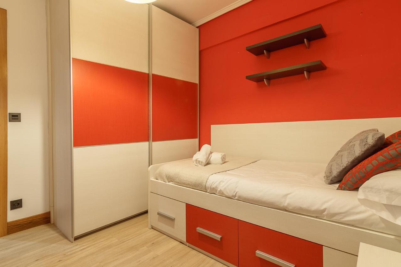 Fika, Vivienda Turistica Urbana Con Wifi Apartment Bilbao Bagian luar foto